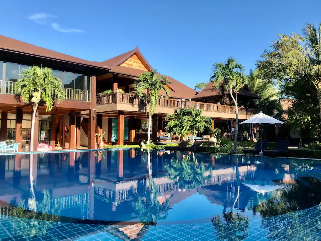 Phi Phi Villa Resort hotel fronte spiaggia a Phi Phi Don