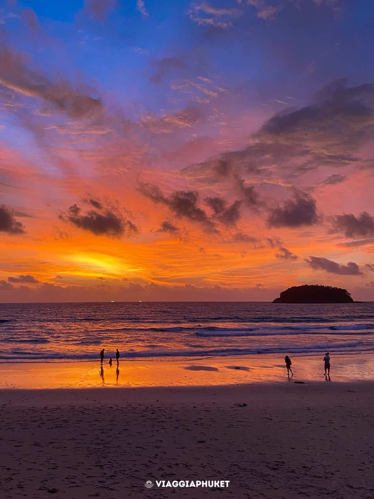 Panorama tropicale nel sud di Phuket durante un itinerario di 3 giorni