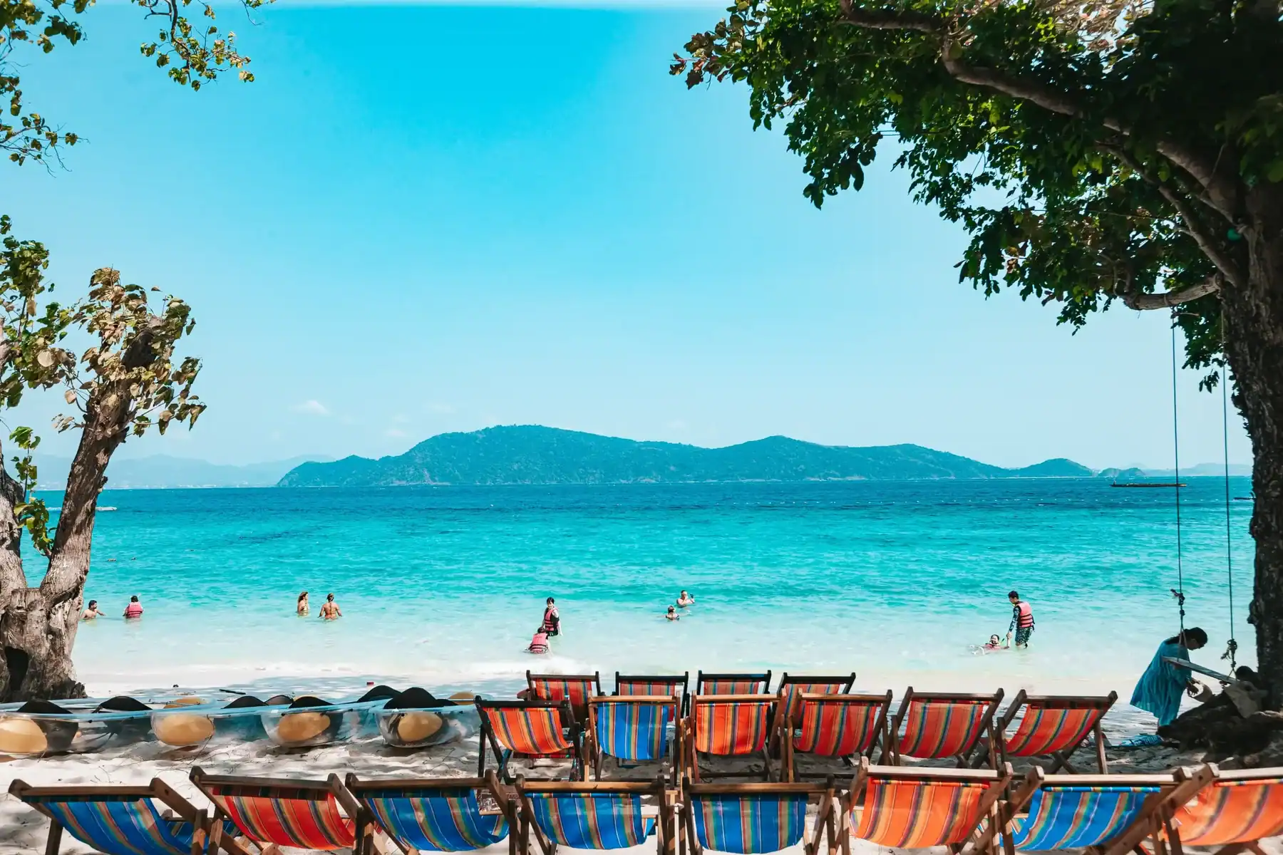 Coral Island e Racha Yai65