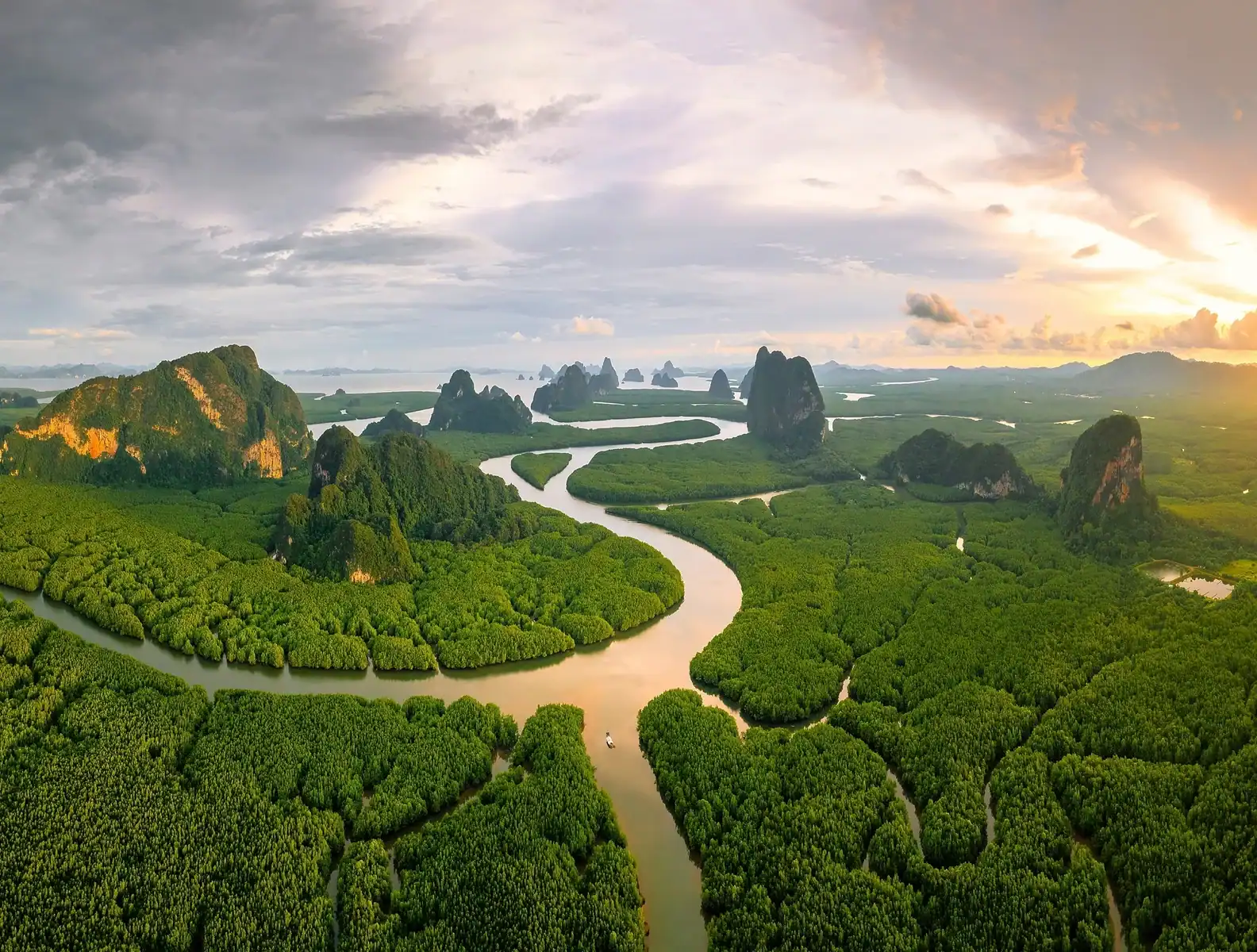 James Bond Island nella Baia di Phang Nga