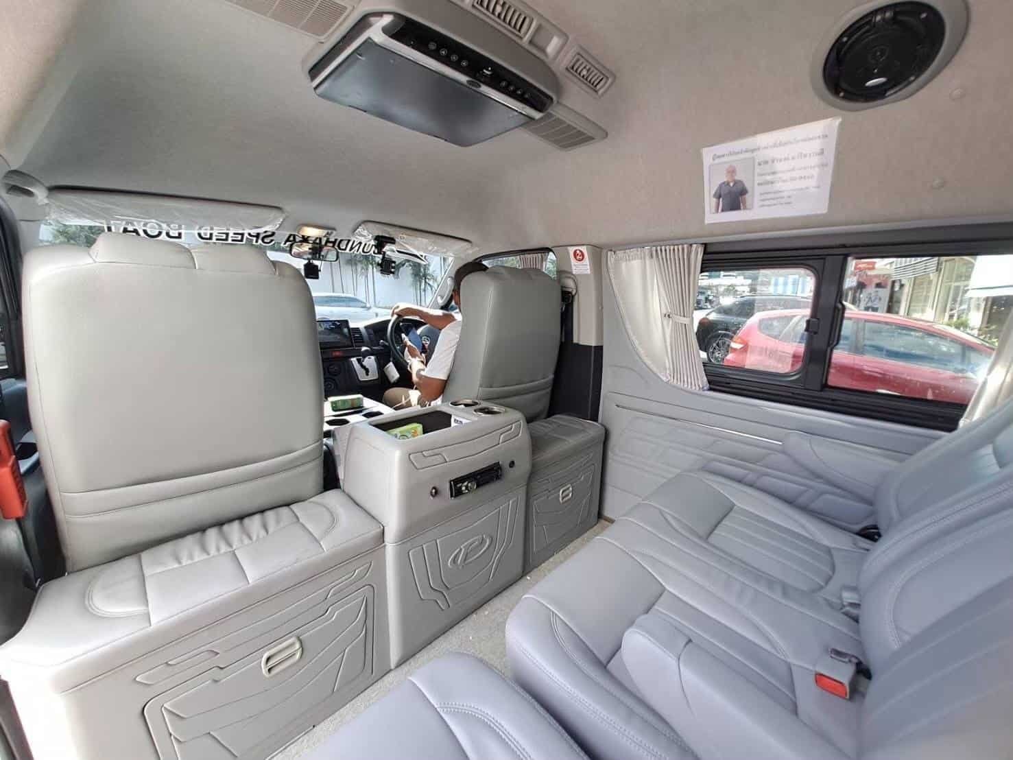 Minivan Bundhaya