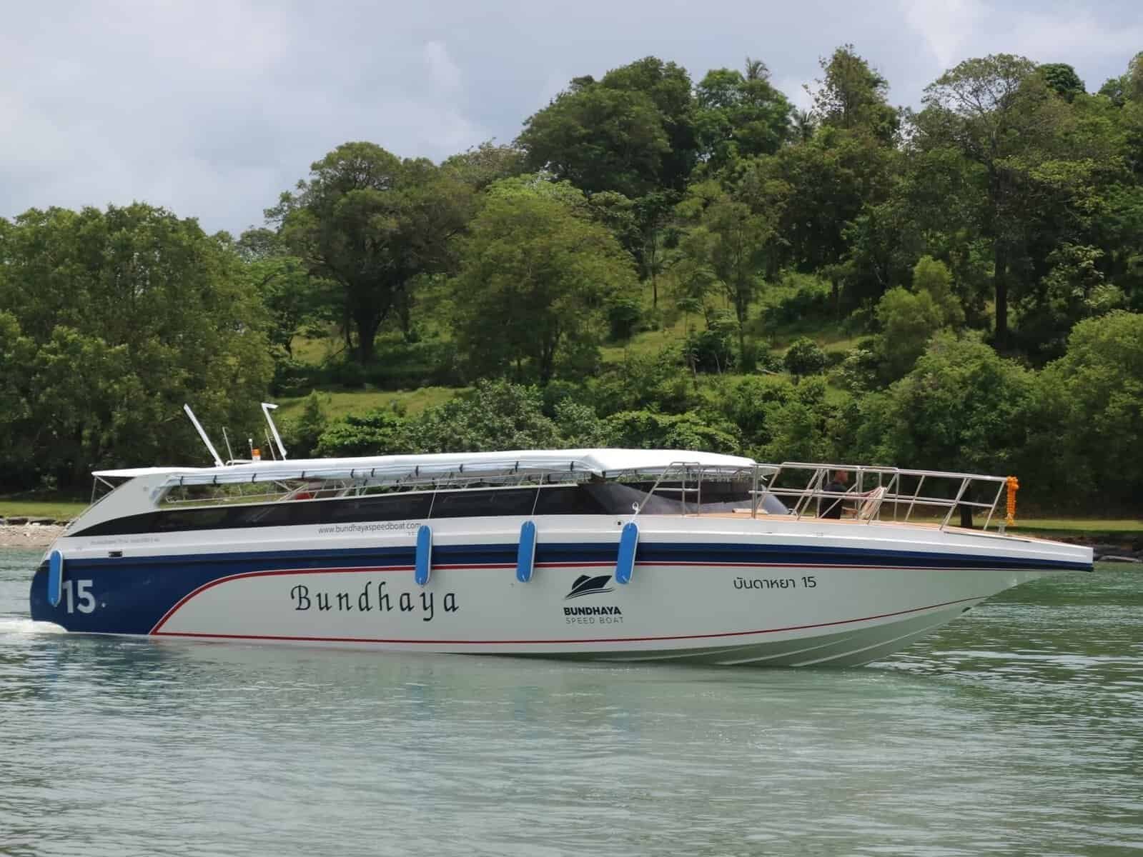 Motoscafo del servizio Bundhaya