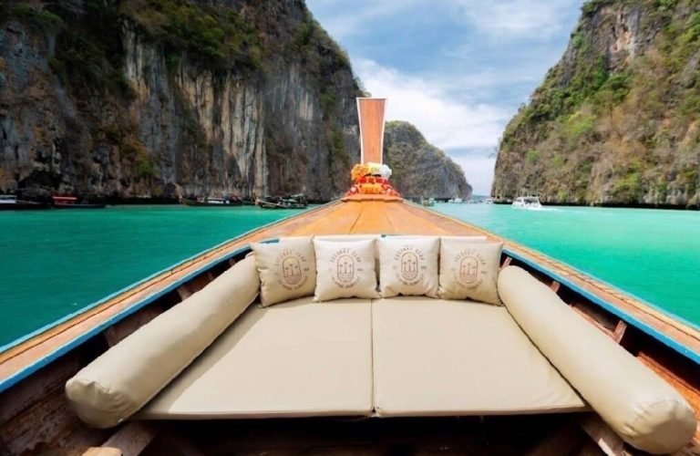 Tour in Barca di Legno Privato alle Isole Phi Phi